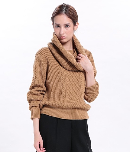 【THERMO CATCH】スヌード付きニットプルオーバー