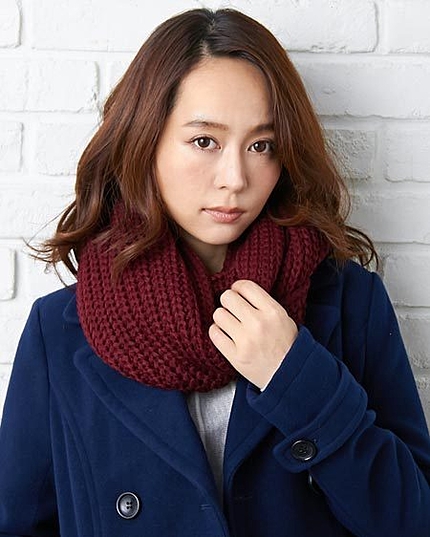 ニット／スヌード（ＯＵＴＬＥＴ）