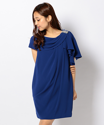 ドレープコクーンワンピース