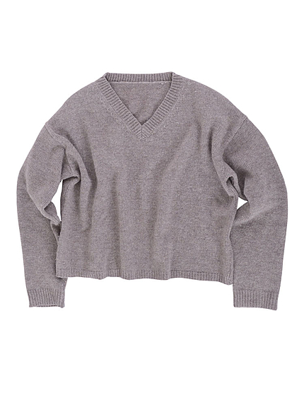 Vネックショートニット