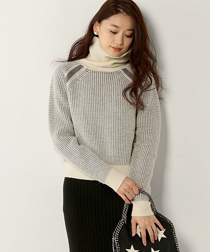 UWMF W ワッフルタートルネック