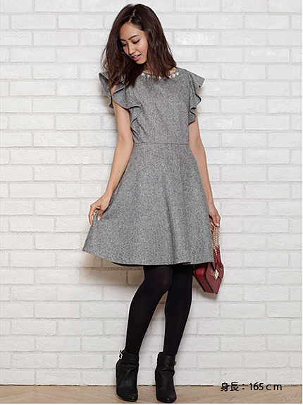 衿ビジューラッフル袖ワンピース