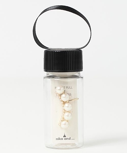 GIFTコットンパールイヤーカフ