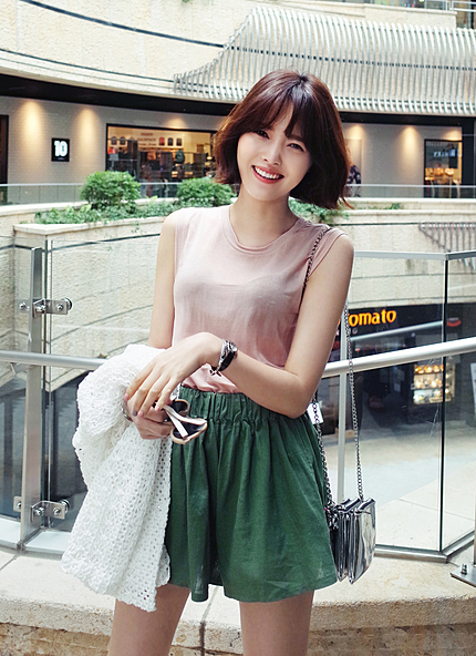 3colorsシルキーノースリーブトップス・全3色・b44742