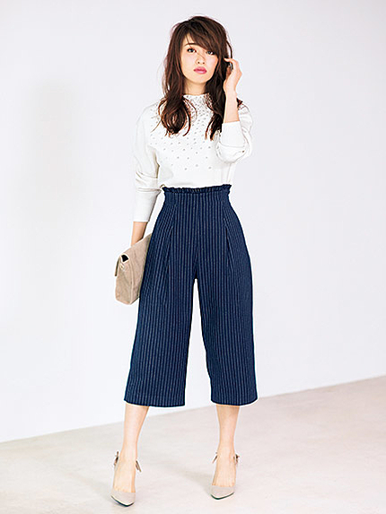 パール付ダイバーニット