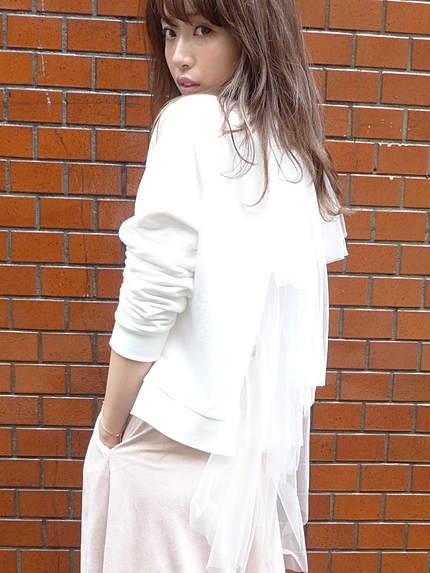 バックチュールプルオーバー