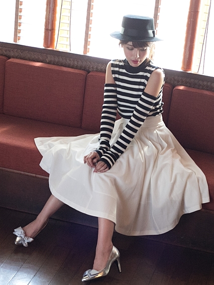 ボリュームフレアスカート