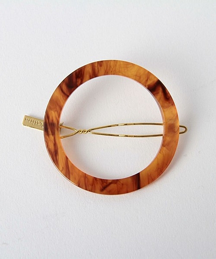 <beq Pettina> アクリル バレッタ