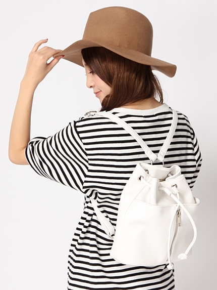 WEGO/センターZIPリュック