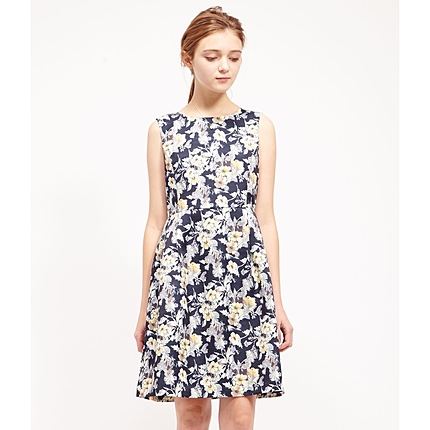 ボタニカルプリントワンピース