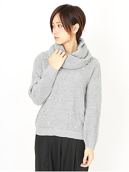 スヌード付き畦編みニット