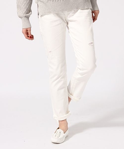 ダメージデニムパンツ