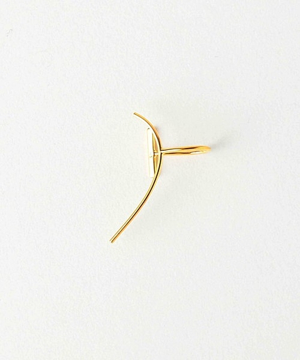 Vibe Harslof（ヴィブ ハースロフ） earclip gold