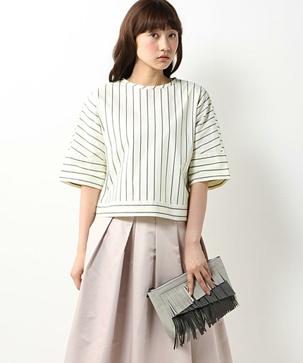 ＜ME+HER＞ レイヤード フリンジ クラッチ