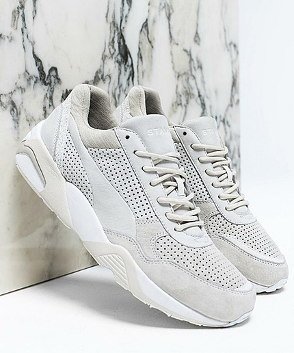 ＜PUMA（プーマ）×STAMPD＞∴ R698/スニーカー