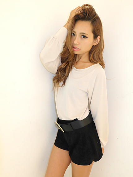 フェイクスエードスリットショートパンツ