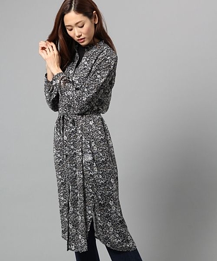 フラワープリントスキッパーワンピース