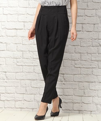 【美脚をですかえるパンツ】キャロットパンツ