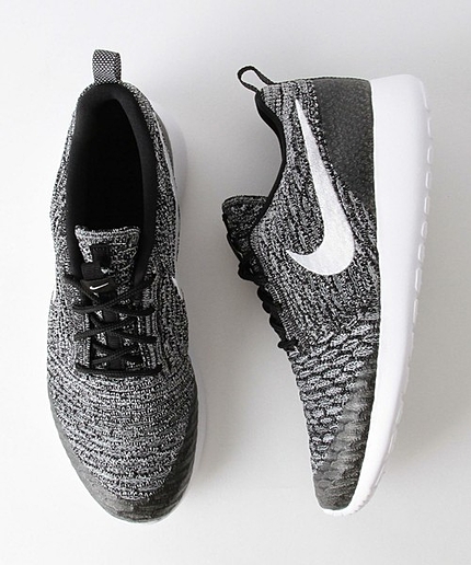 BY NIKE ウィメンズ ローシワン フライニット