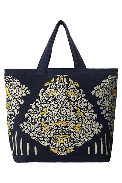 ビーズ刺繍トートバッグ