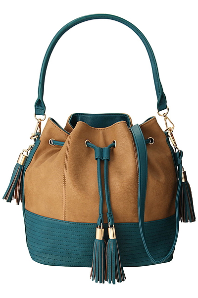 タッセルドロストバッグ