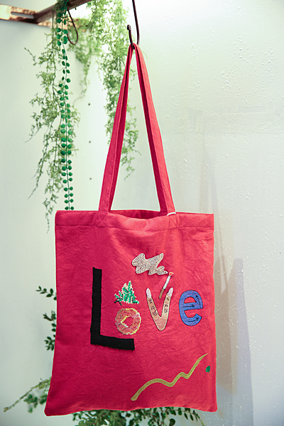 LOVEトートバッグ