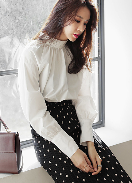 2TYPEロールネックロングカフスブラウス・全2色・t45645