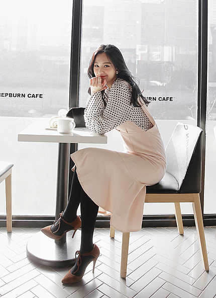 Vネックミモレ丈マーメイドワンピース・全4色・b45599