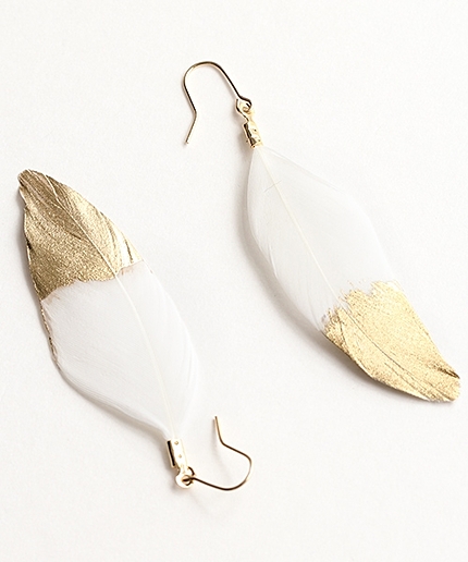 フェザーペイントピアス