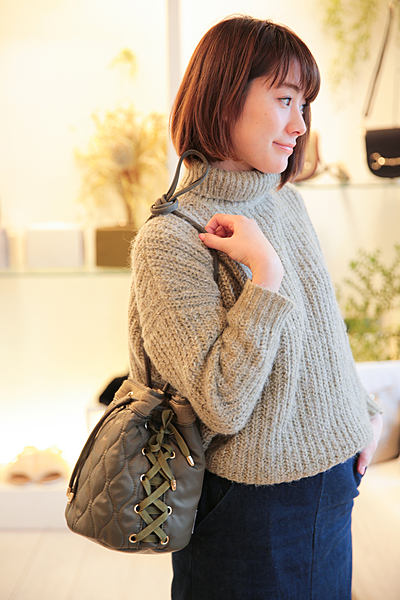 レースアップMA-1ショルダー