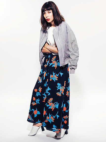 【CASUAL】W ZIPブルゾン