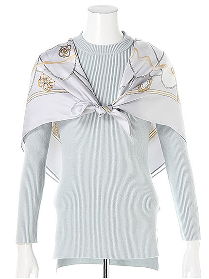 スカーフ付ニット