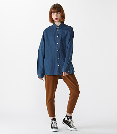 Loose dolman denim shirt