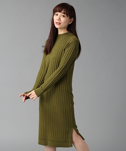 リブニットIラインワンピース