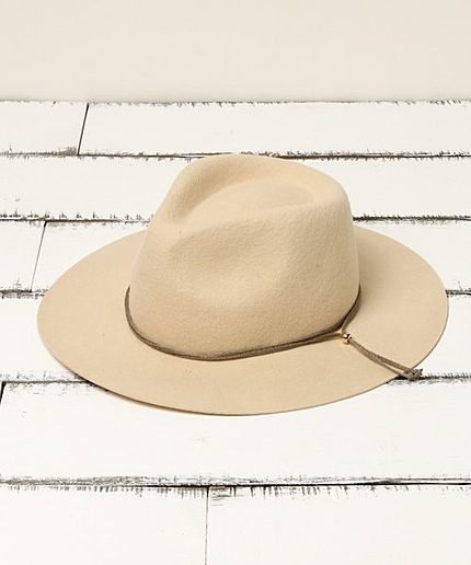 ライトカラーフェルトハット