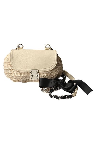 無地ポシェット