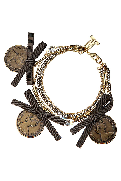 コインモチーフブレスレット