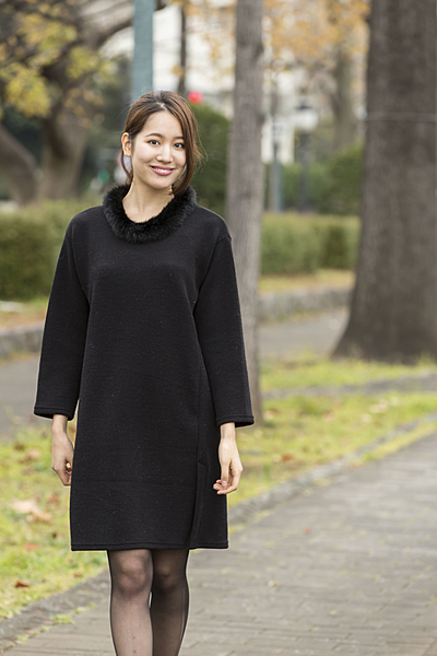 ラウンドファーワンピ