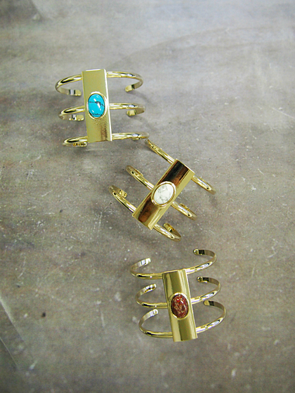 ストーンバングル