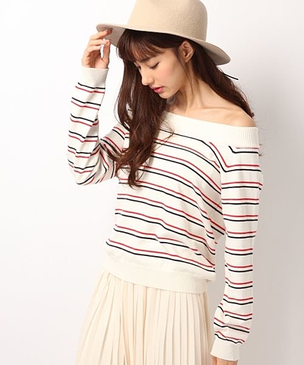 オフショルボーダーニット長袖