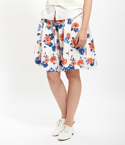 フラワープリントスカート