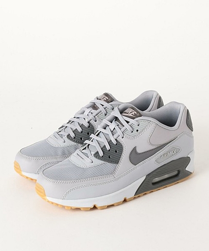 NIKE（ナイキ） ウィメンズ エアマックス90エッセンシャル