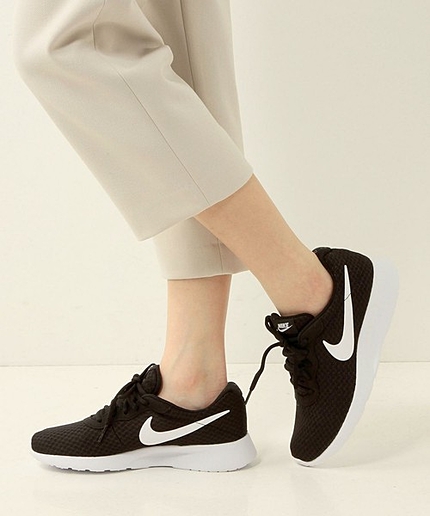 〓 NIKE ウィメンズ タンジュン / ナイキ / TANJUN / スニーカー