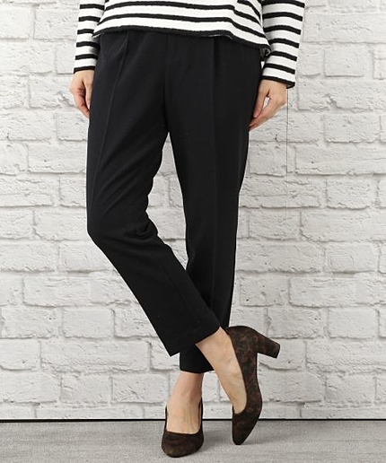 ＴＲタックテーパードパンツ