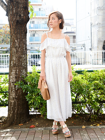 【DUO】 ペイズリーラッフルロンパース