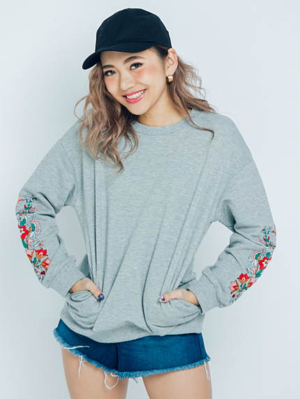 フラワースリーブスウェットTOPS