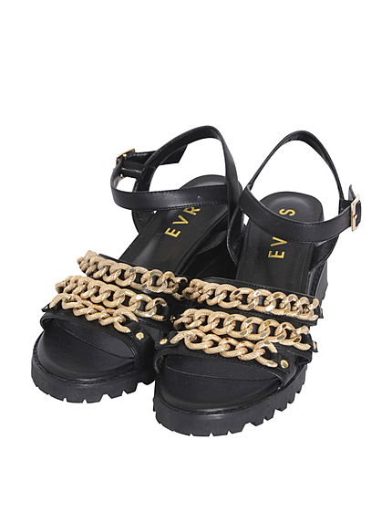 チェーンサンダル