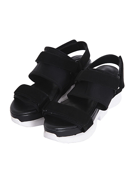 COVER FIT シューズ