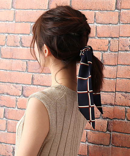 スカーフへアゴム