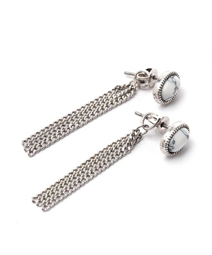 バックチェーンピアス